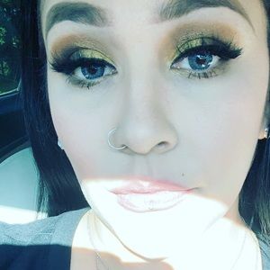 Meet your Posher, Rocio